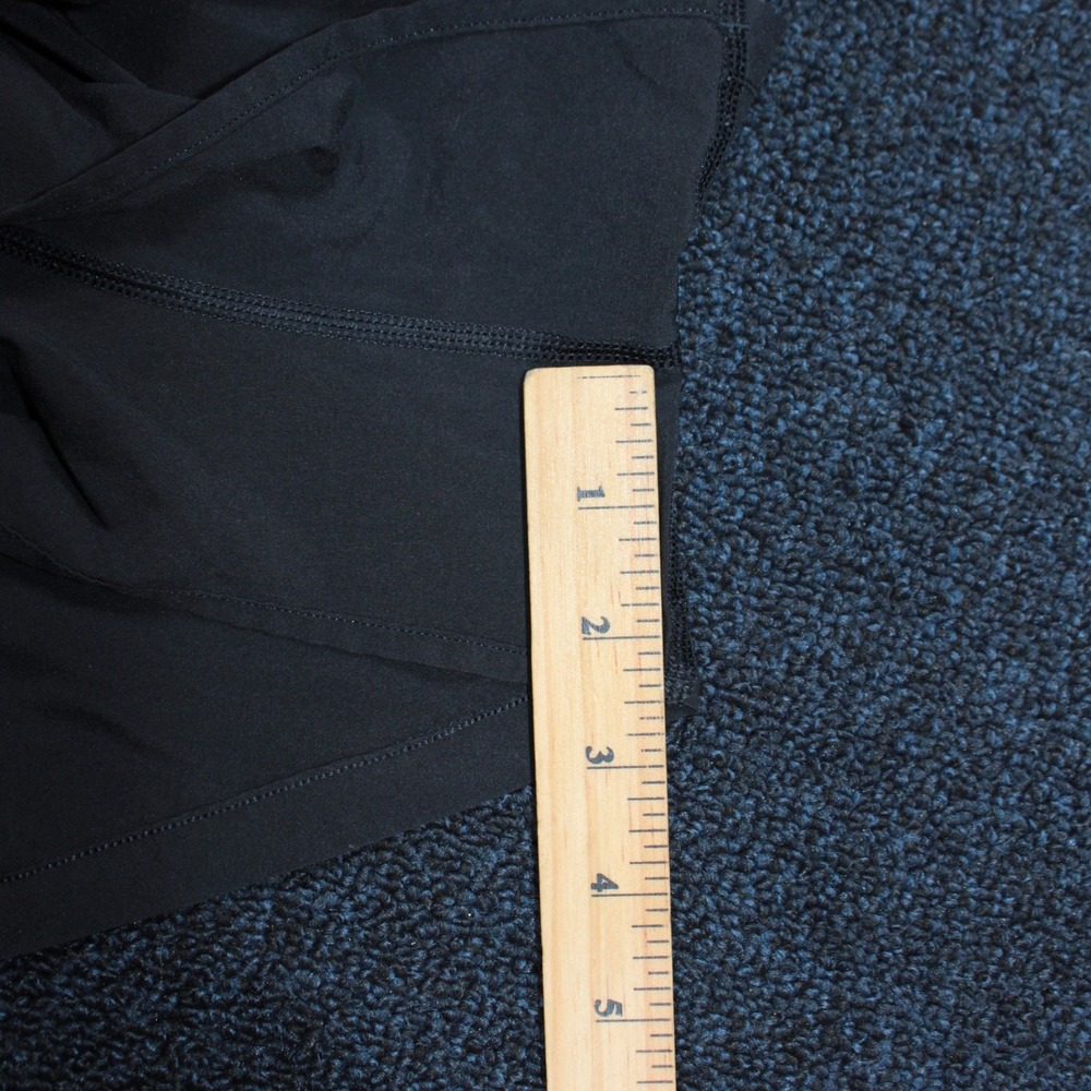 Lululemon Track That High-Rise Short 3" Black Size 6 LW7BEJS Running Lined Gym - Picture 4 of 8